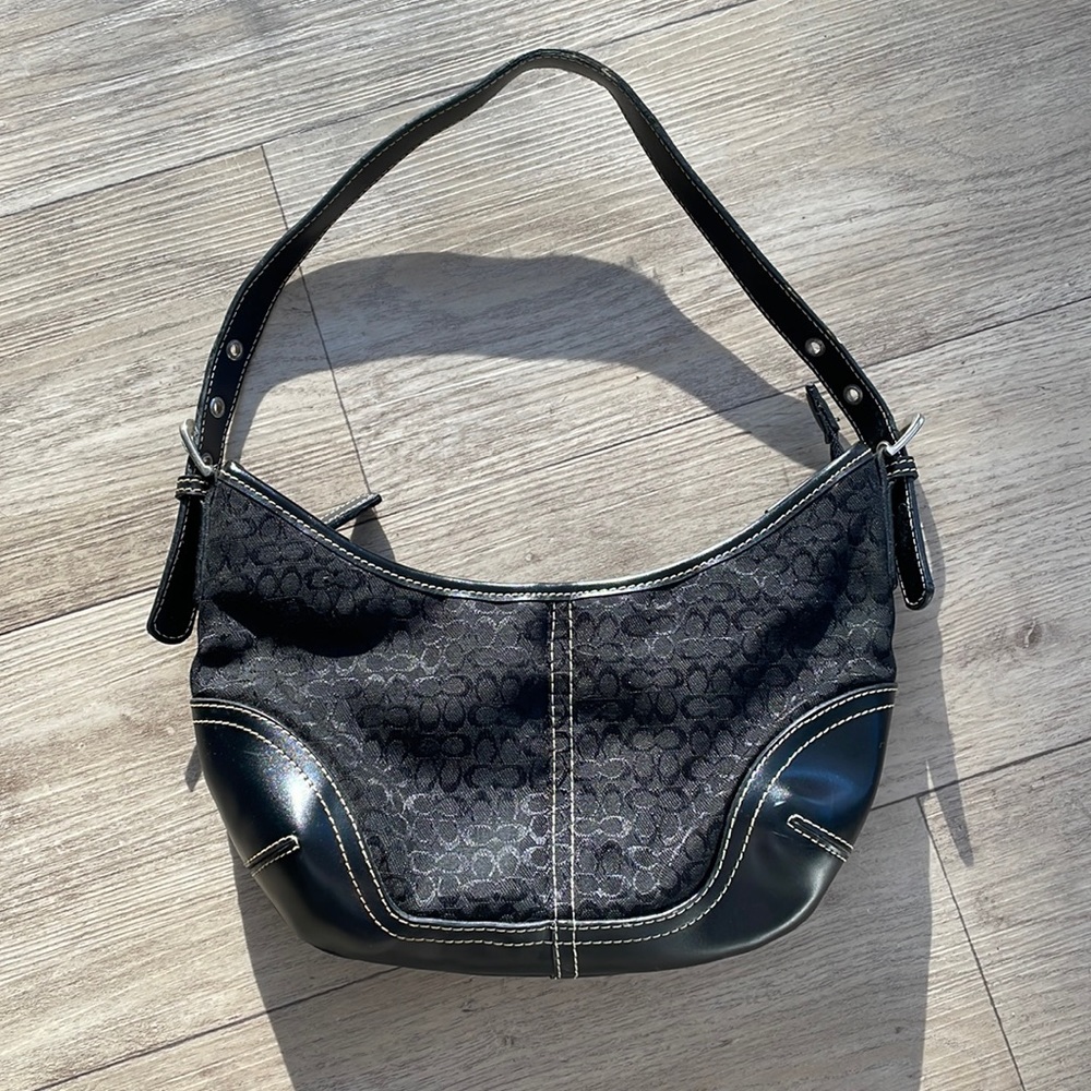 COPY - Like new! Vintage Coach black leather LG hobo shoulder bag